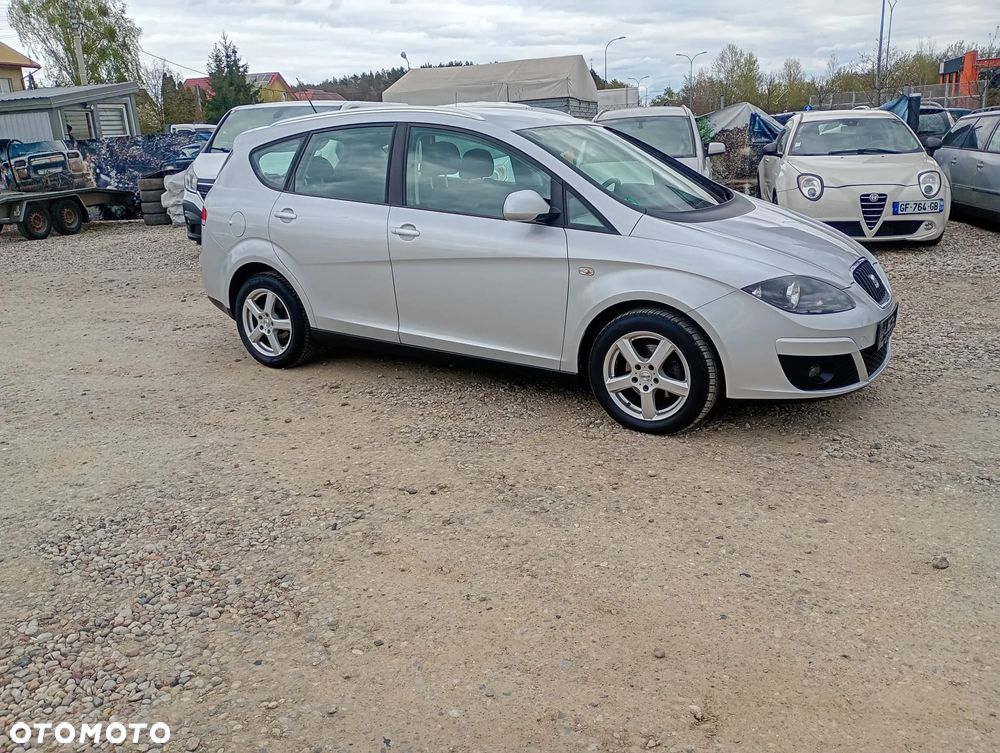 Seat Altea XL 1.6 TDI DPF CR Ecomotive Style - 11