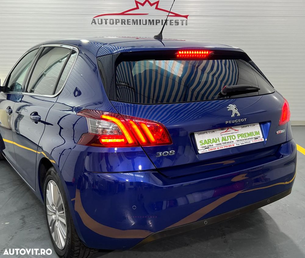 Peugeot 308 1.2L PureTech 130 S&S EAT8 GT - 14