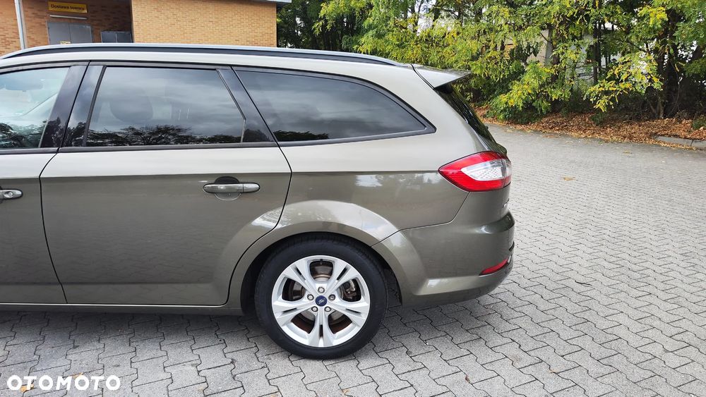 Ford Mondeo 2.0 TDCi Champions Edition - 6