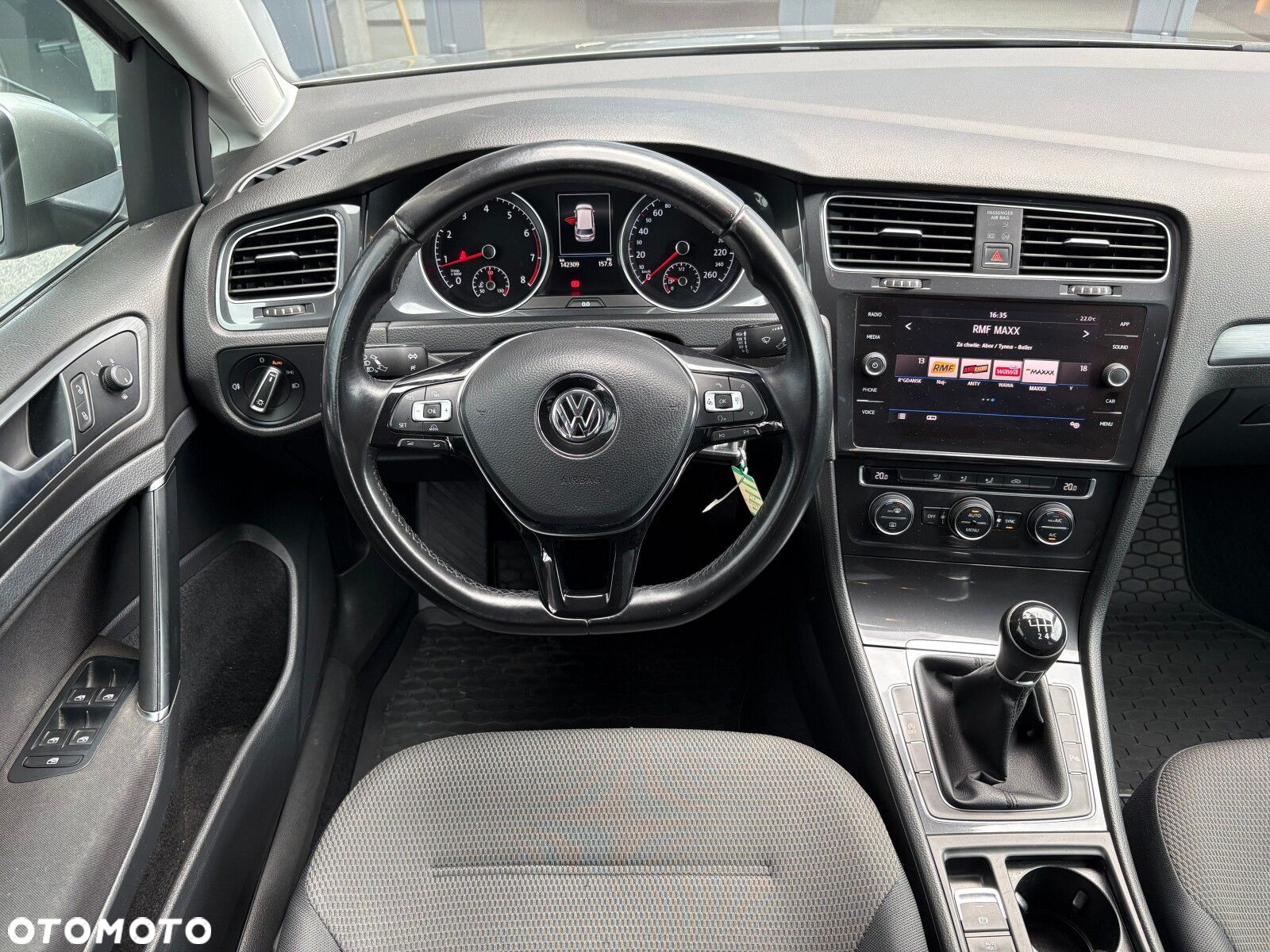 Volkswagen Golf VII 1.4 TSI BMT Comfortline - 10