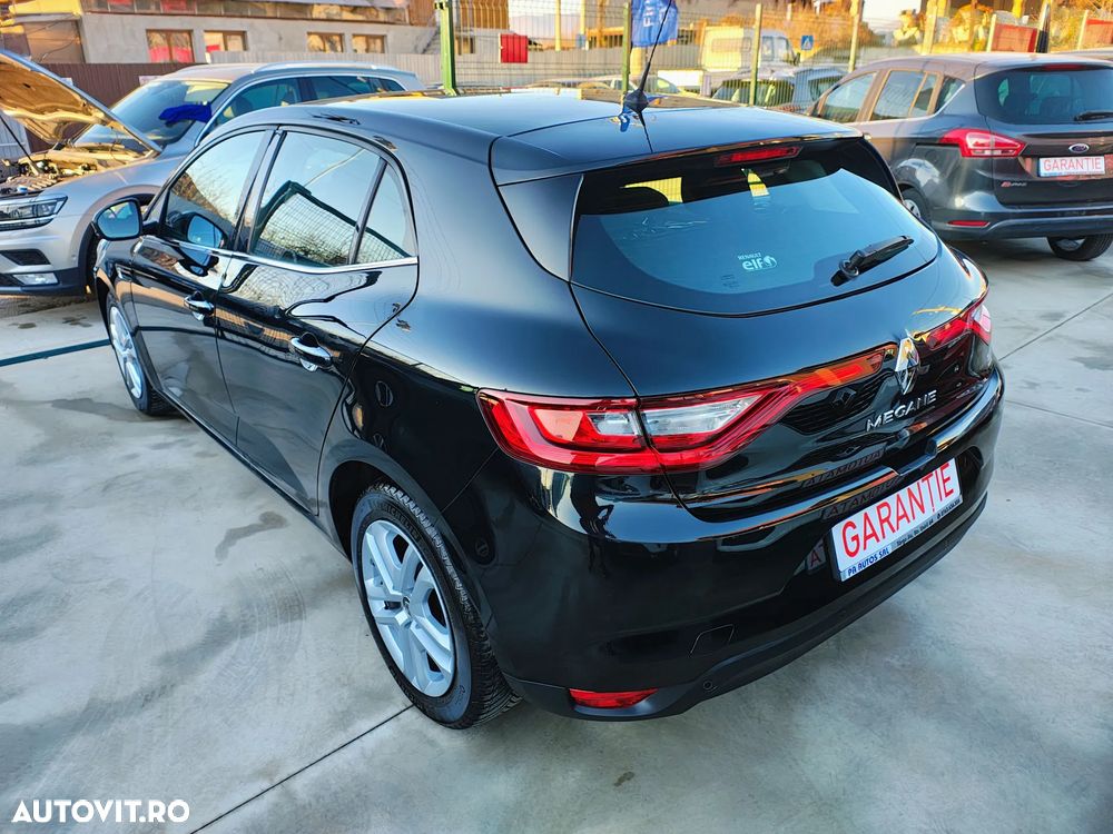 Renault Megane BLUE dCi 115 BUSINESS EDITION - 3