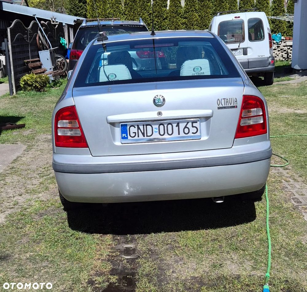 Skoda Octavia 1.9 TDI Tour - 6