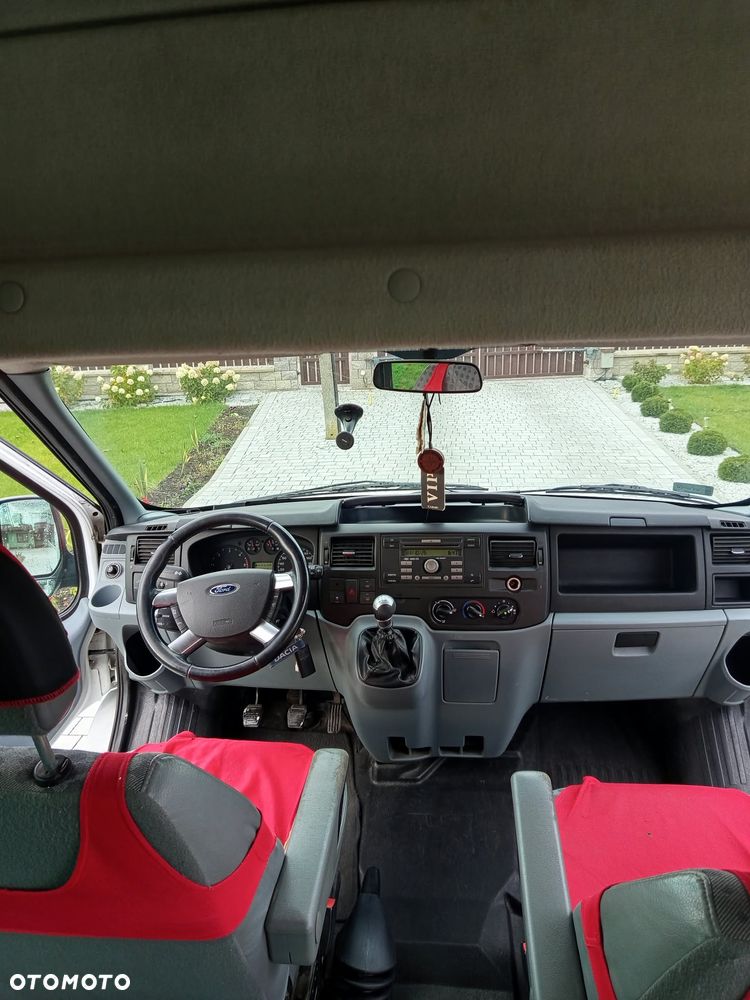 Ford Transit - 7