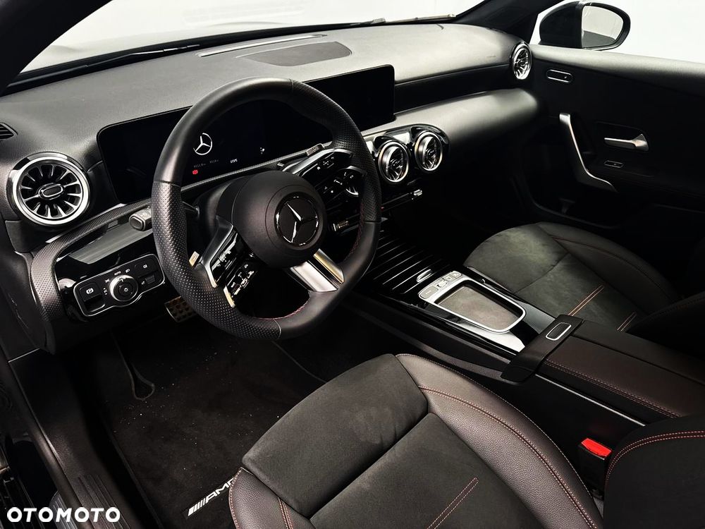 Mercedes-Benz Klasa A 200 AMG Line 7G-DCT - 14