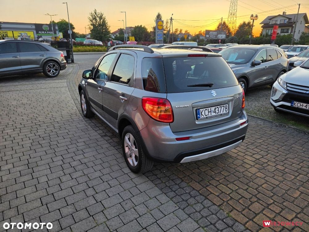 Suzuki SX4 - 8