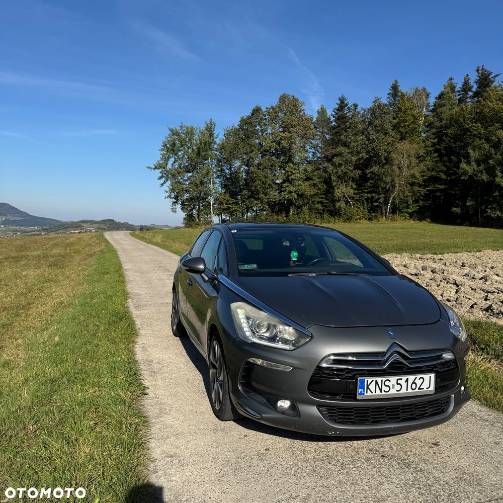 Citroën DS5 2.0 HDi SportChic - 2