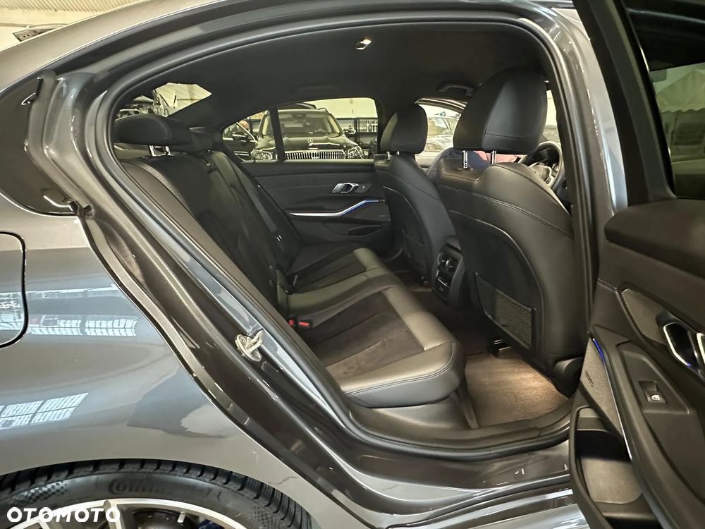 BMW Seria 3 - 10