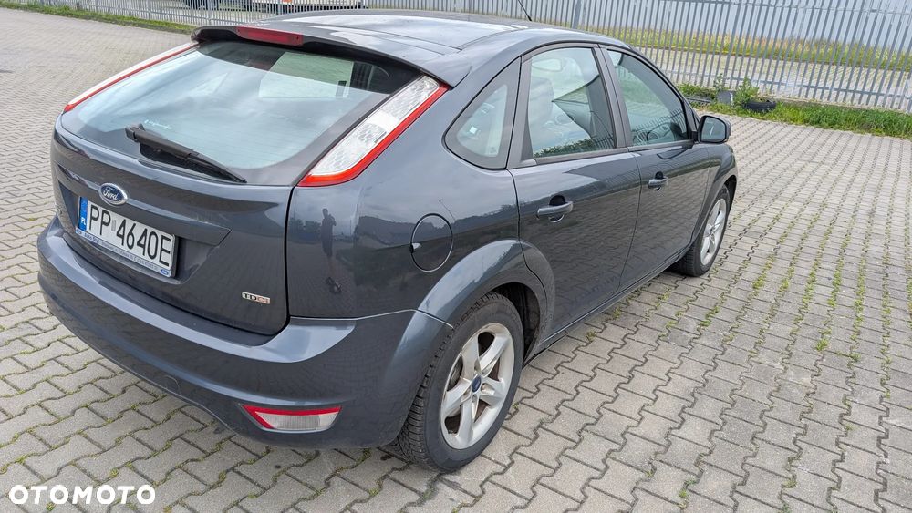 Ford Focus - 7