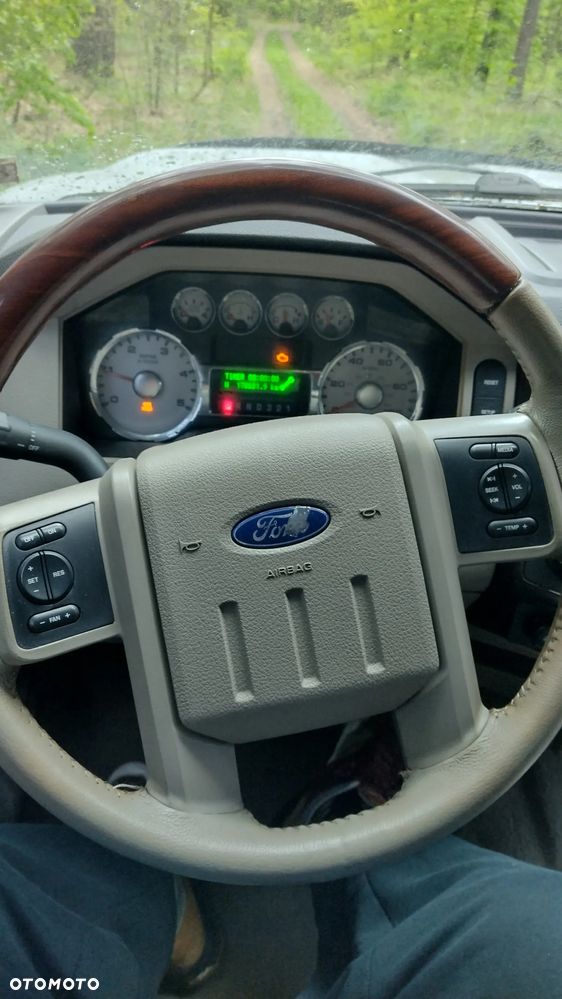 Ford F350 - 18