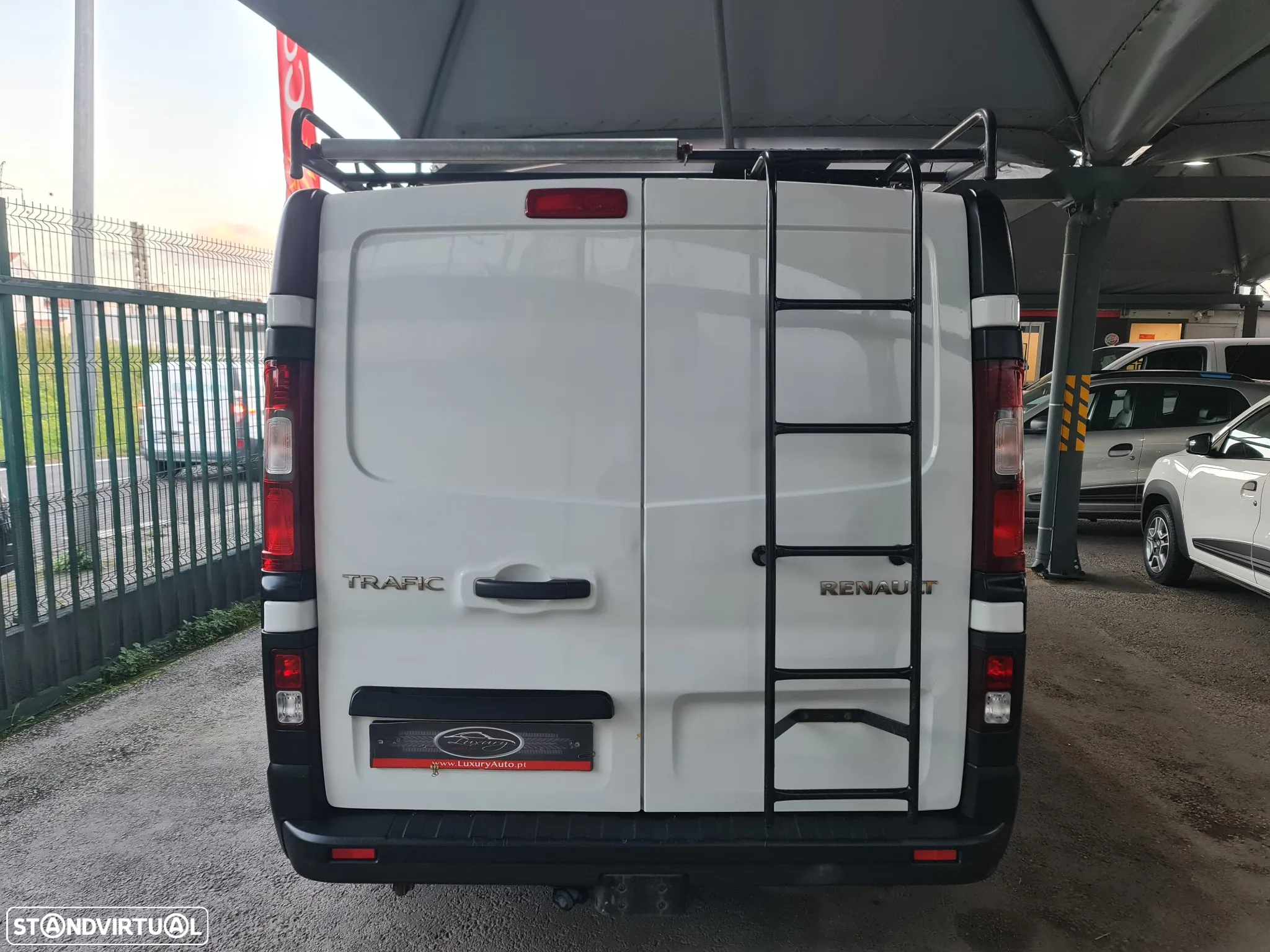 Renault TRAFIC DCI 3Lug * AC/BLUETOOTH *c/ IVA incluido - 6