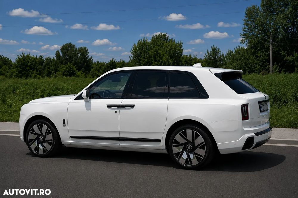Rolls-Royce Cullinan - 5