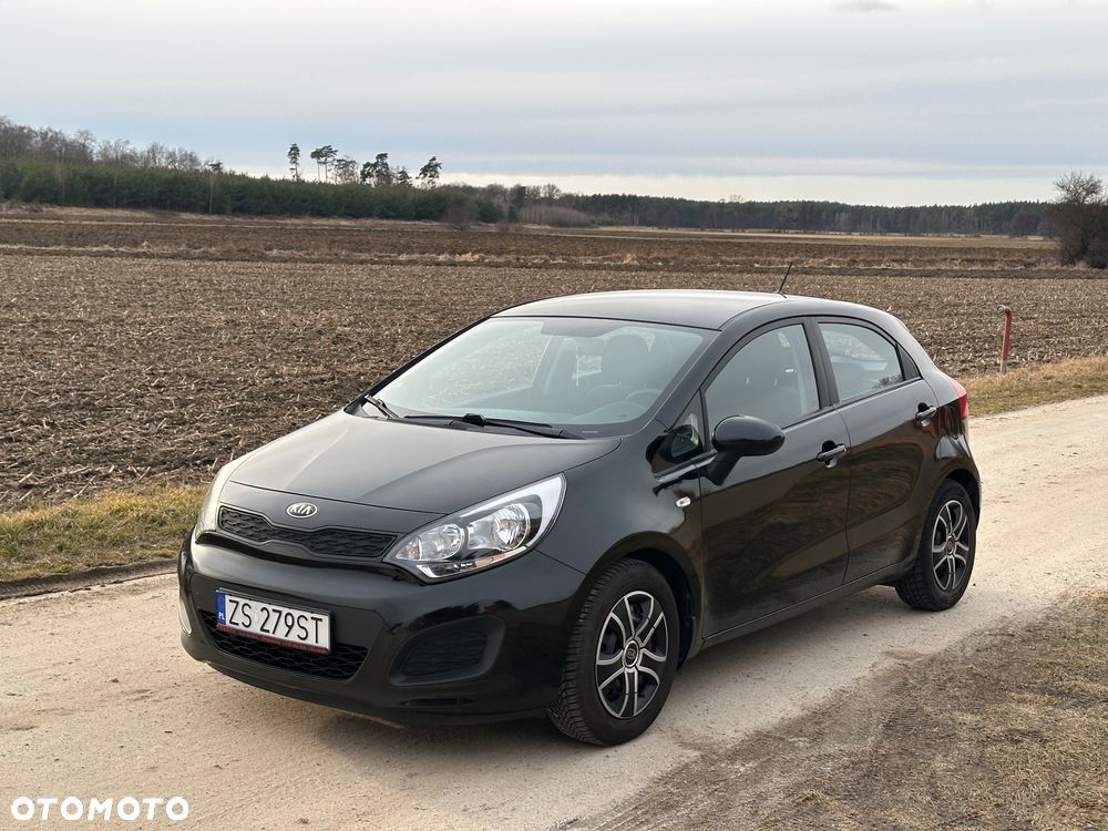 Kia Rio - 7
