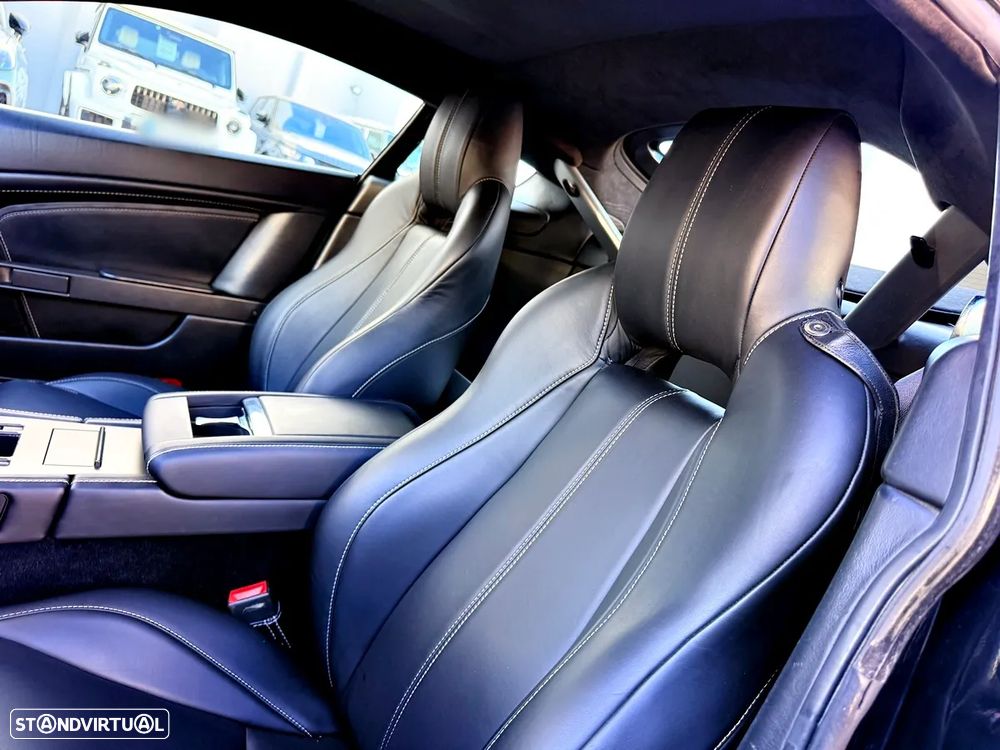 Aston Martin Vantage Coupe V8 Sportshift - 22