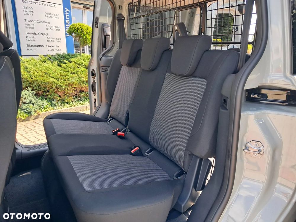 Ford Transit Courier Trend - 26