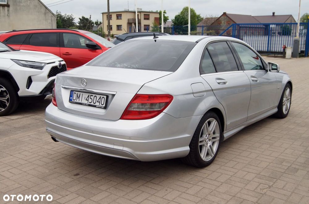 Mercedes-Benz Klasa C 250 CDI Avantgarde Edition - 34