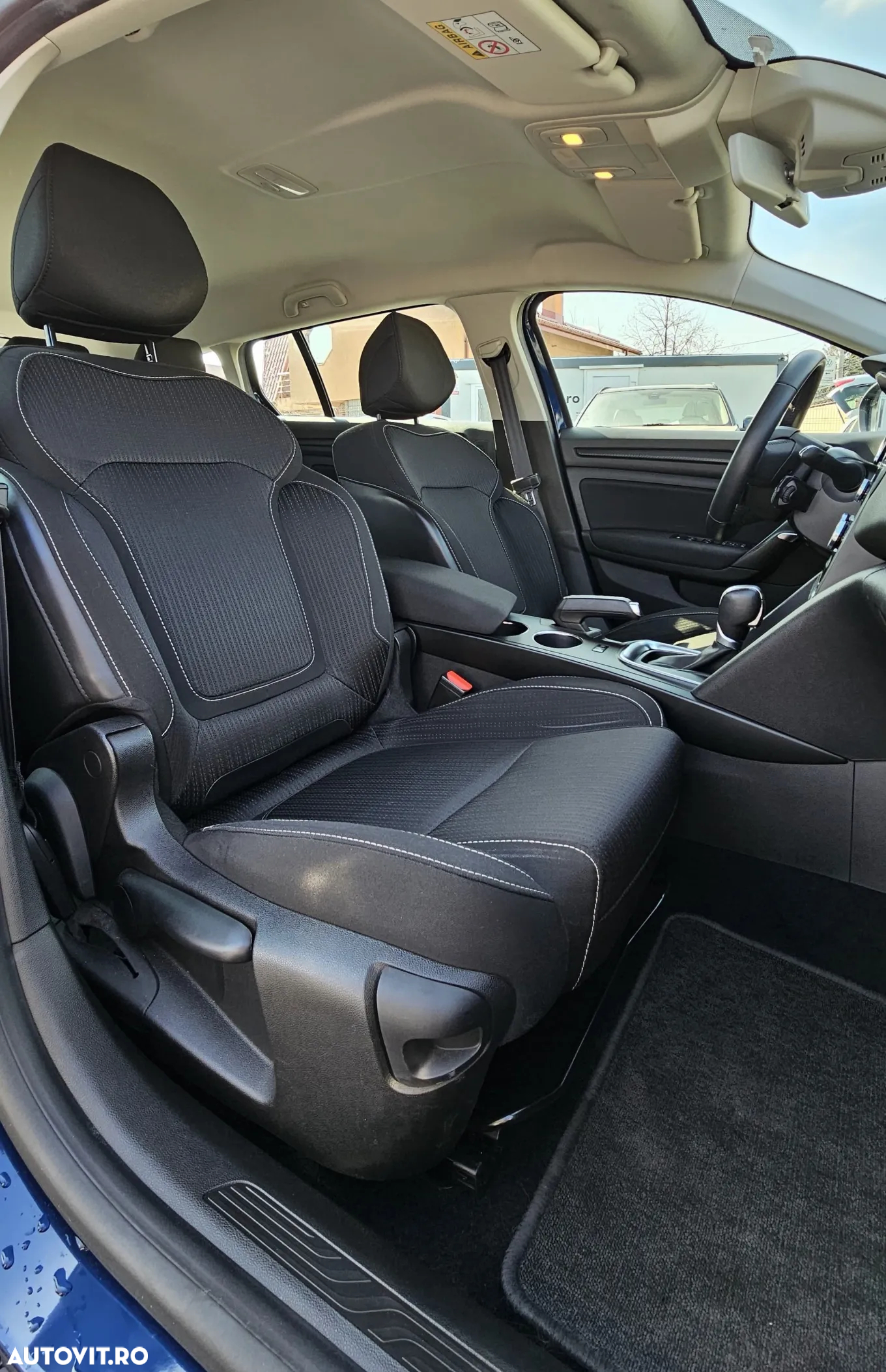 Renault Megane BLUE dCi EDC Zen - 6