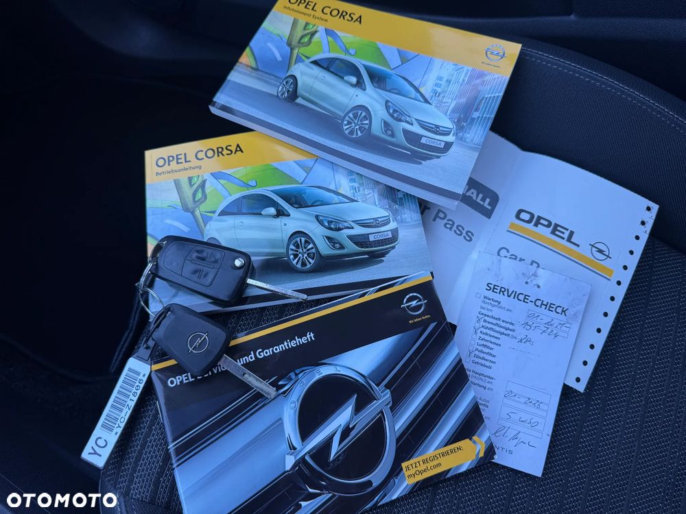 Opel Corsa 1.2 16V Energy - 36