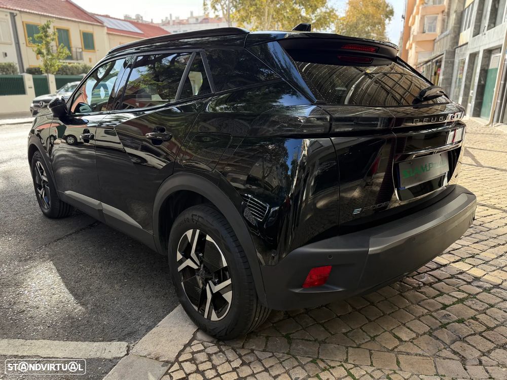 Peugeot e-2008 50 kWh GT Line - 4