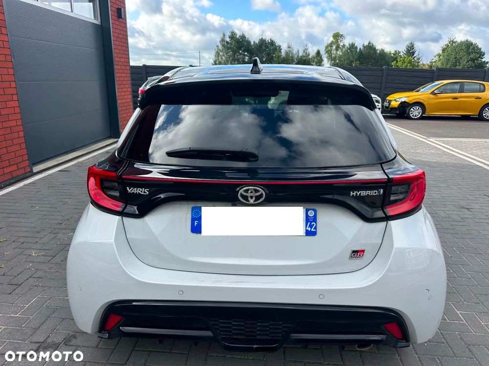 Toyota Yaris Hybrid 1.5 GR Sport - 20