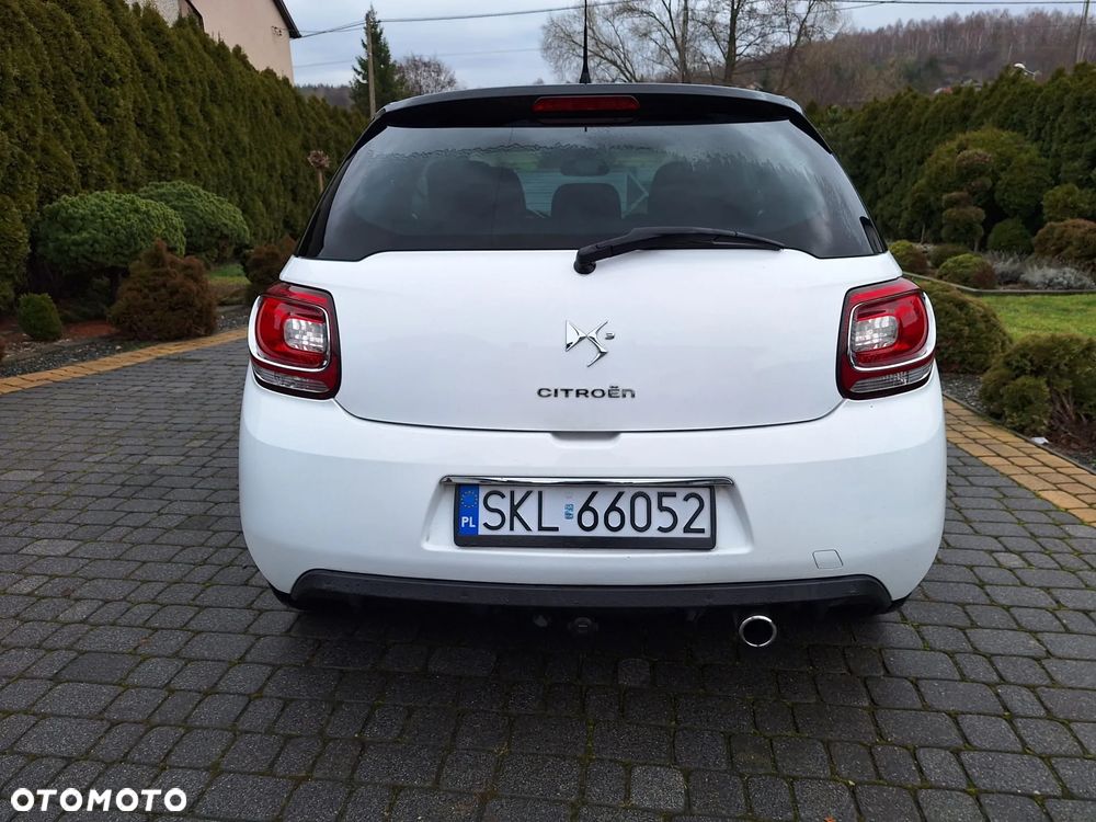 Citroën DS3 HDi 90 FAP SoChic - 19