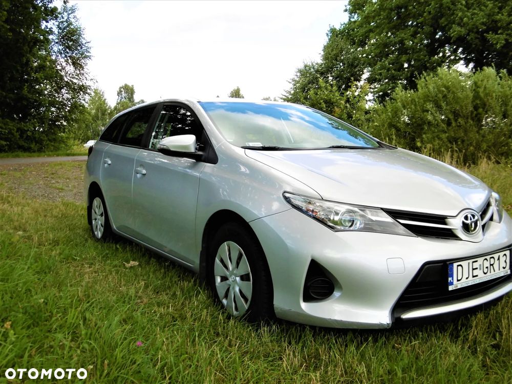 Toyota Auris 1.6 Active - 4