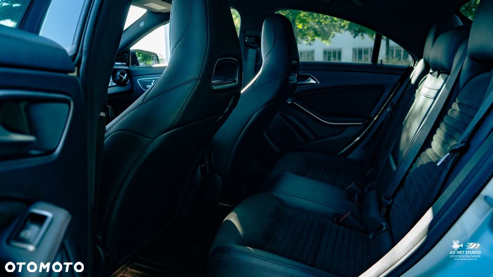Mercedes-Benz CLA AMG 45 4-Matic - 34
