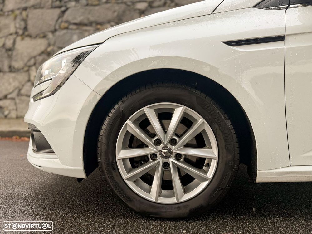 Renault Mégane 1.5 Blue dCi Intens - 20