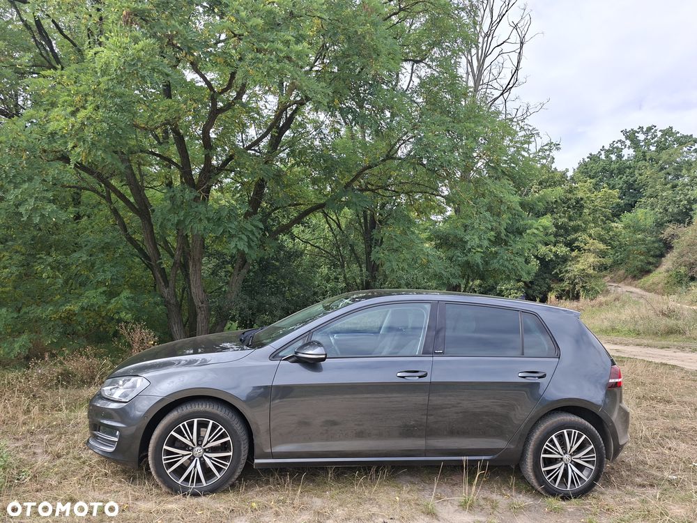 Volkswagen Golf 1.2 TSI BlueMotion Technology Allstar - 1