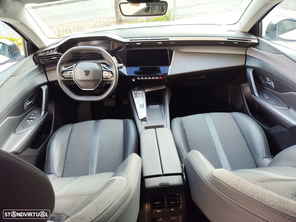 Peugeot 308 1.2 PureTech Allure Full LED EAT8 — fotografia 5