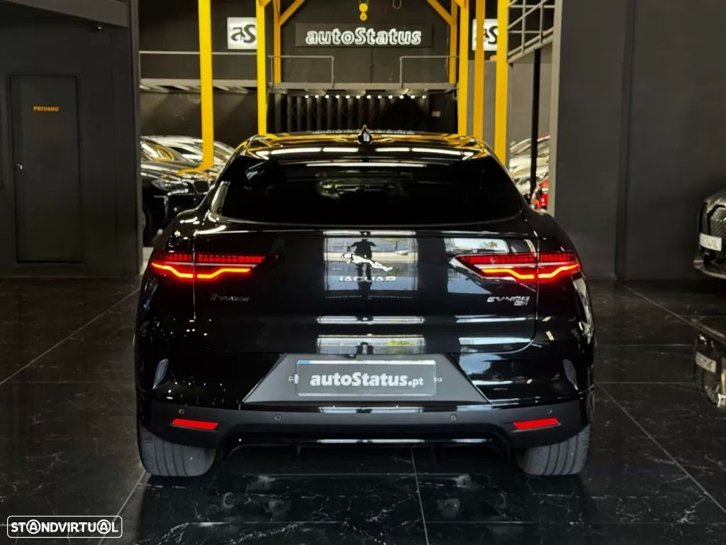 Jaguar I-Pace - 13