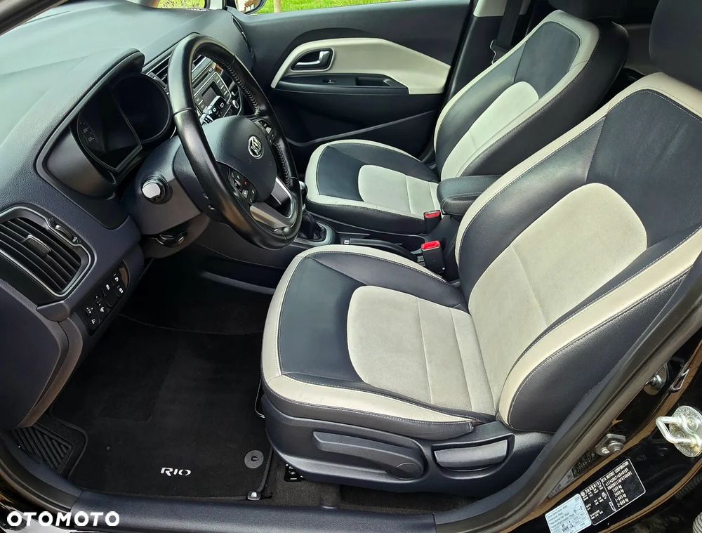 Kia Rio - 19