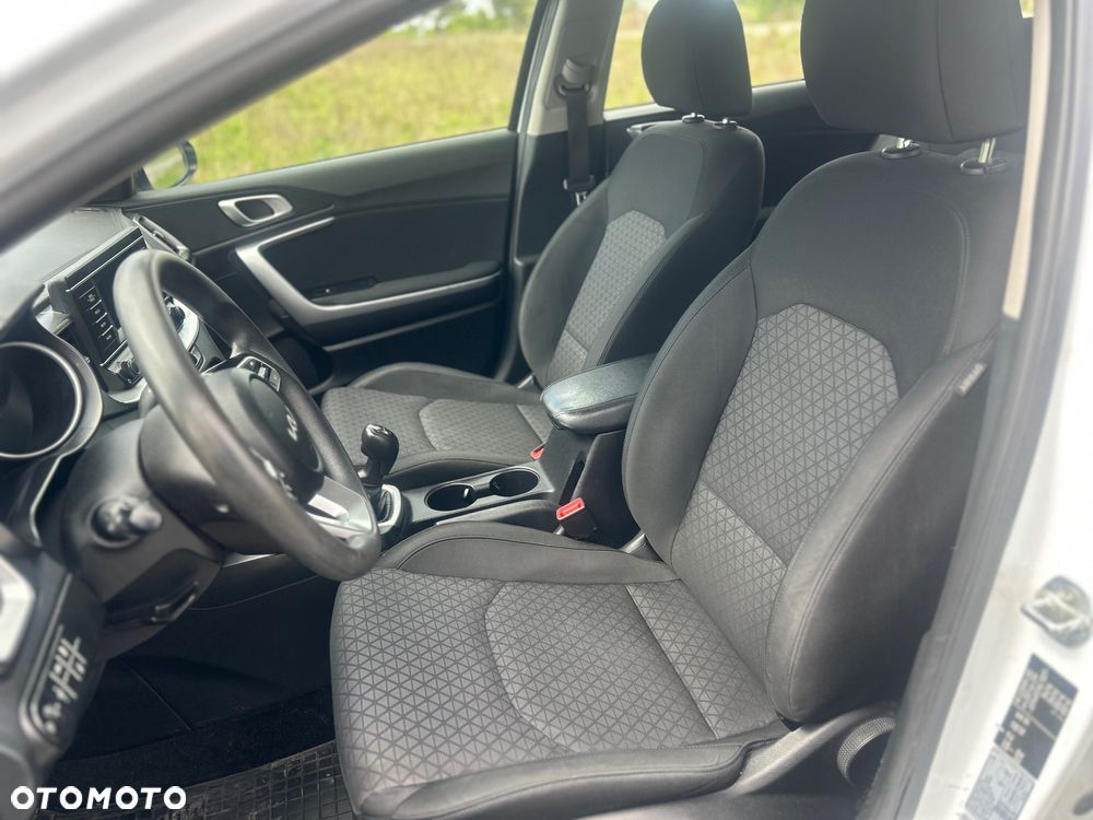 Kia Ceed 1.0 T-GDI S - 16