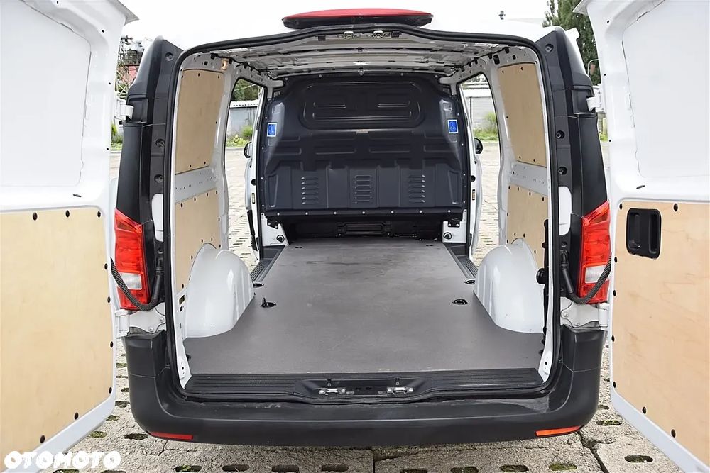 Mercedes-Benz Vito Long - 9
