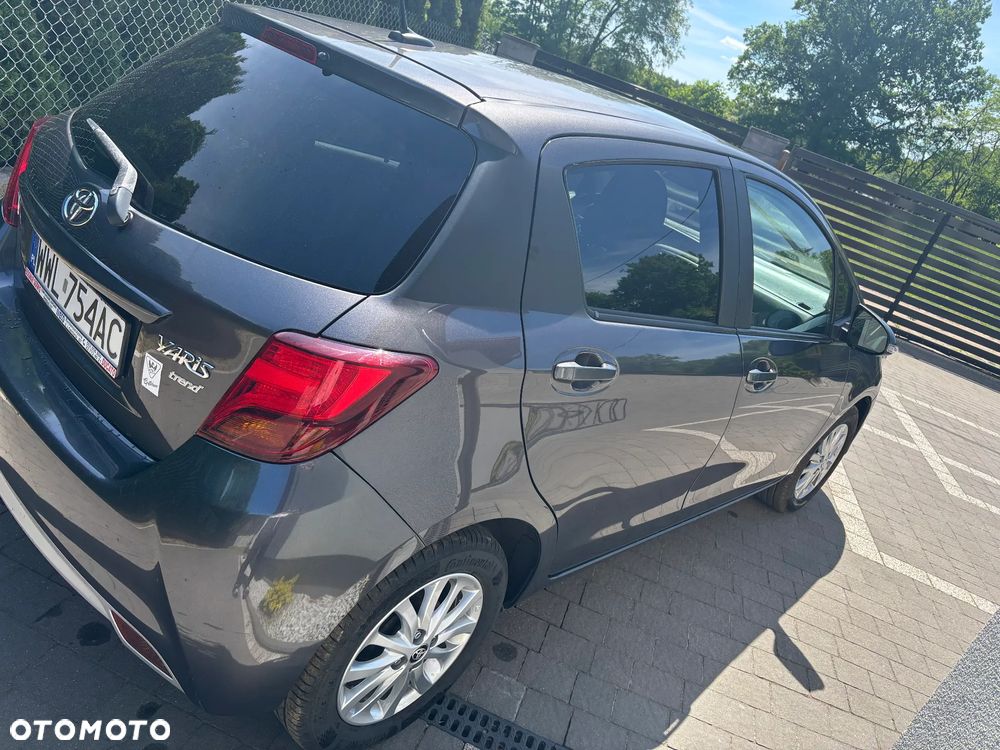 Toyota Yaris 1.33 VVT-i Comfort - 4