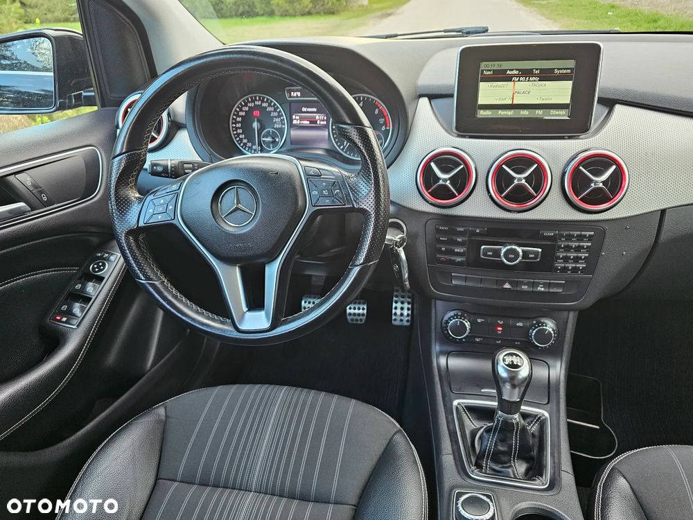 Mercedes-Benz Klasa B 200 CDI (BlueEFFICIENCY) - 12