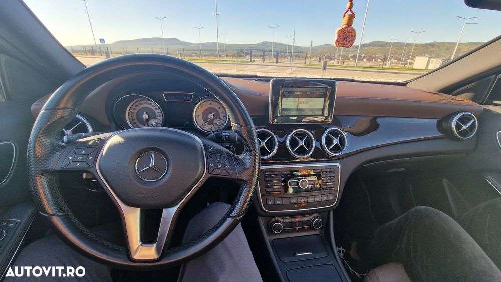 Mercedes-Benz GLA 220 CDI 4MATIC Aut. - 17
