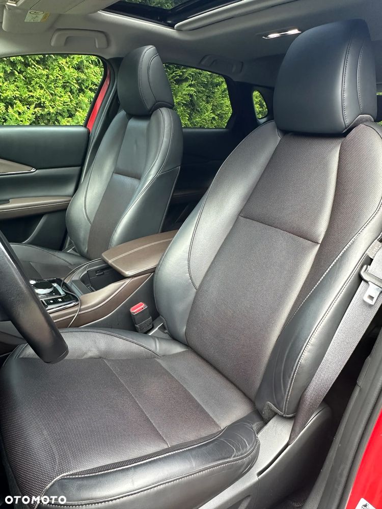 Mazda CX-30 2.0 mHEV Hikari AWD - 22