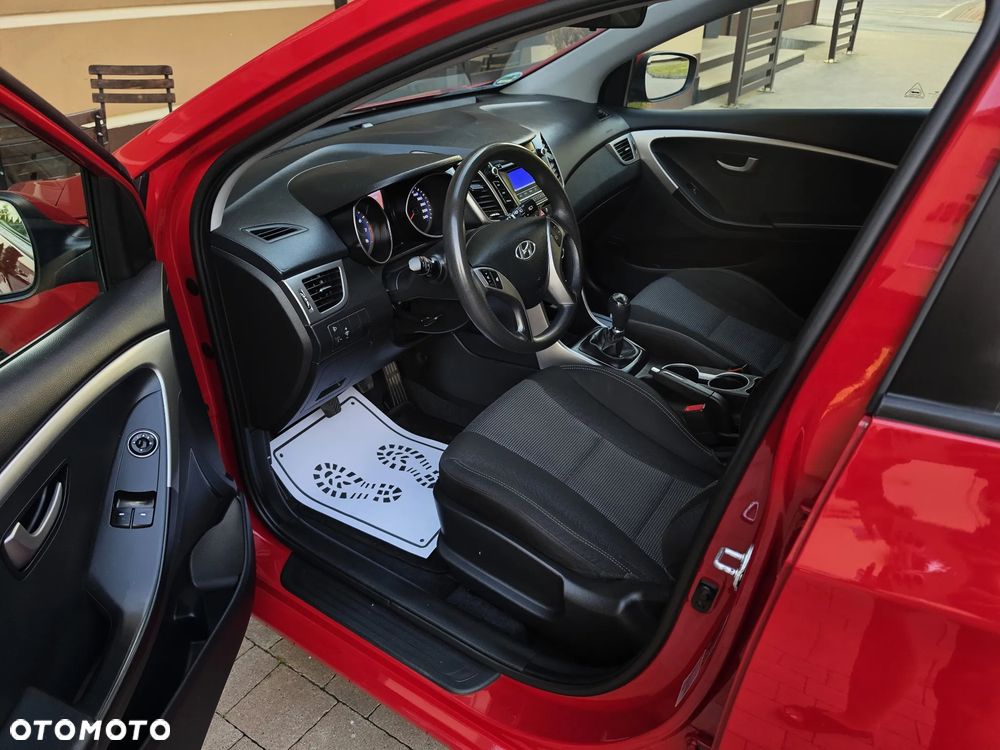 Hyundai i30 1.4 CRDi Trend - 6
