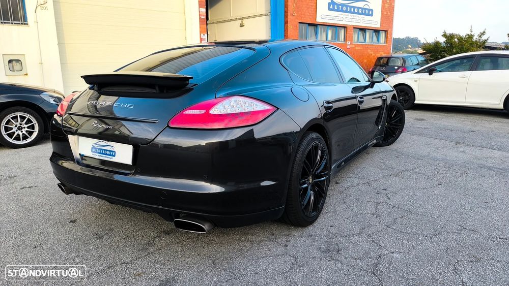 Porsche Panamera 4 Platinum Edition PDK - 2