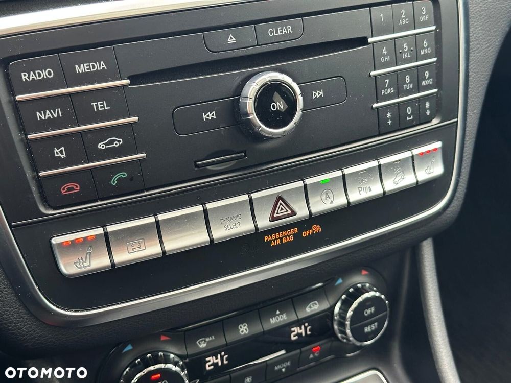 Mercedes-Benz GLA 220 4-Matic - 14