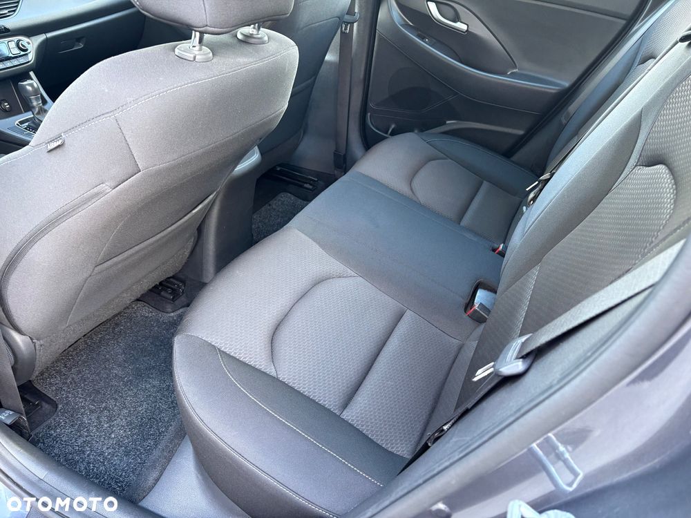 Hyundai i30 i30cw 1.6 CRDi Automatik Trend - 8