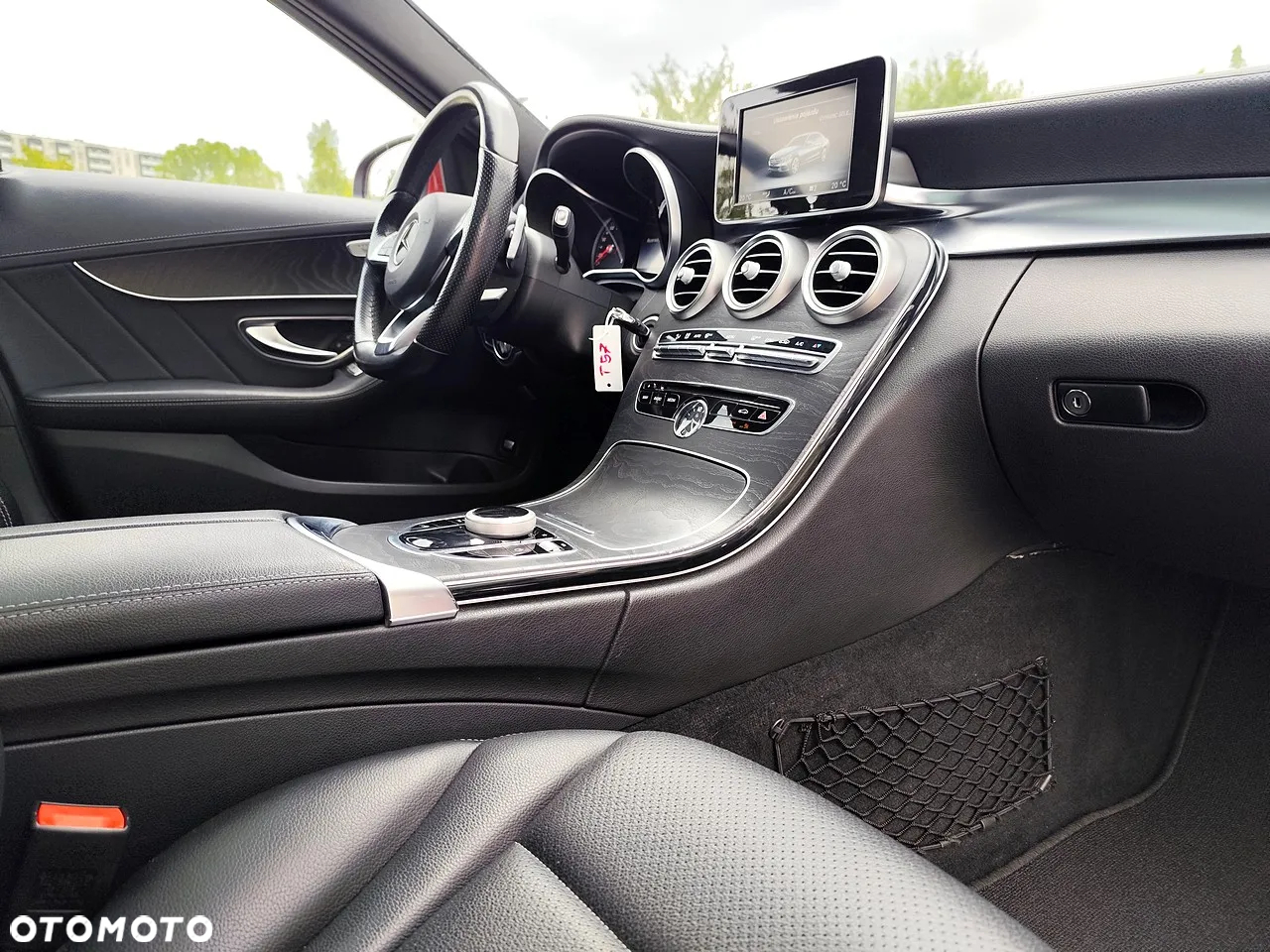 Mercedes-Benz Klasa C 200 4-Matic 7G-TRONIC - 11