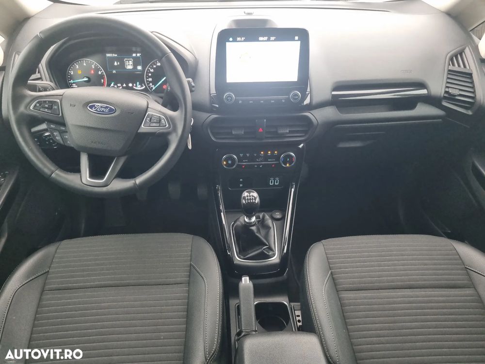 Ford EcoSport - 10
