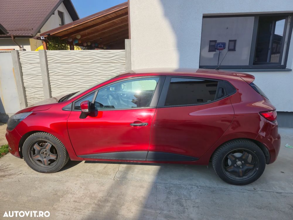 Renault Clio - 2