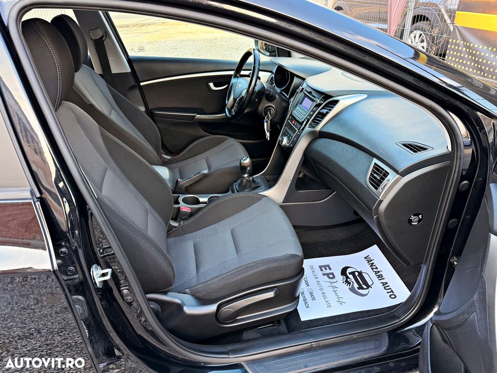 Hyundai i30 ver-1-6-ecoflex-start-stop-selection - 14