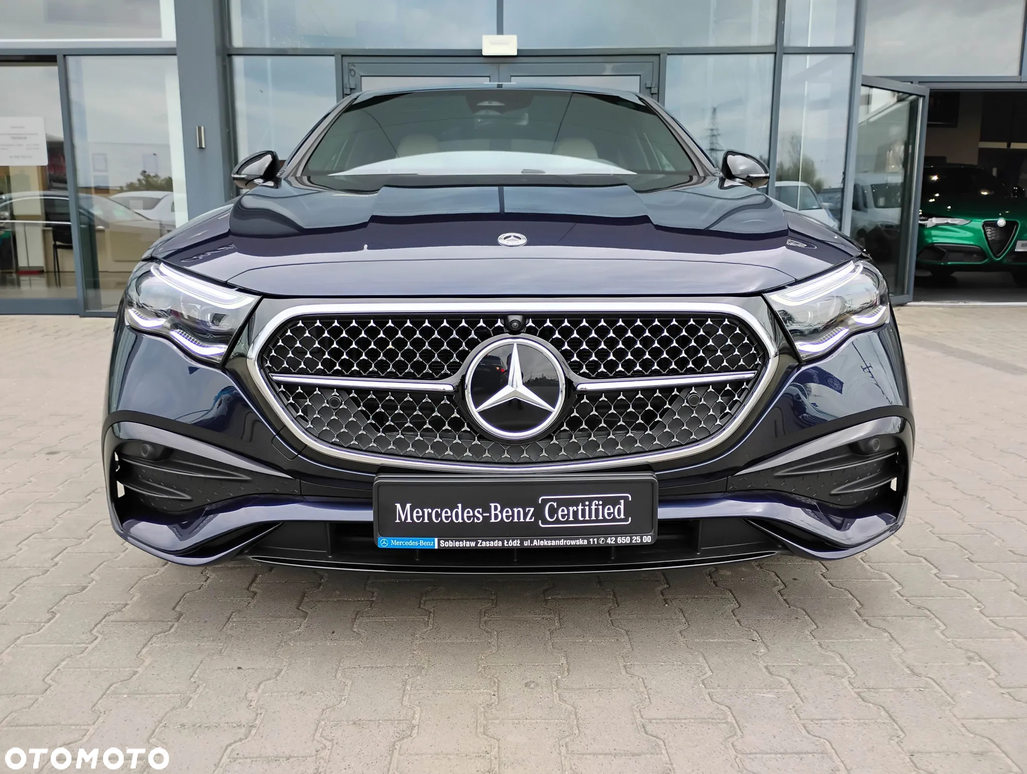 Mercedes-Benz Klasa E 220 d 4-Matic AMG - 2