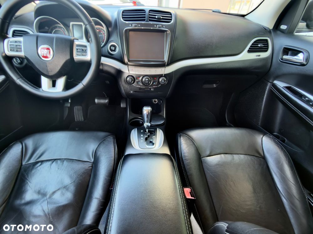 Fiat Freemont 2.0 Multijet 16V DPF Automatik Allrad Black Code - 20