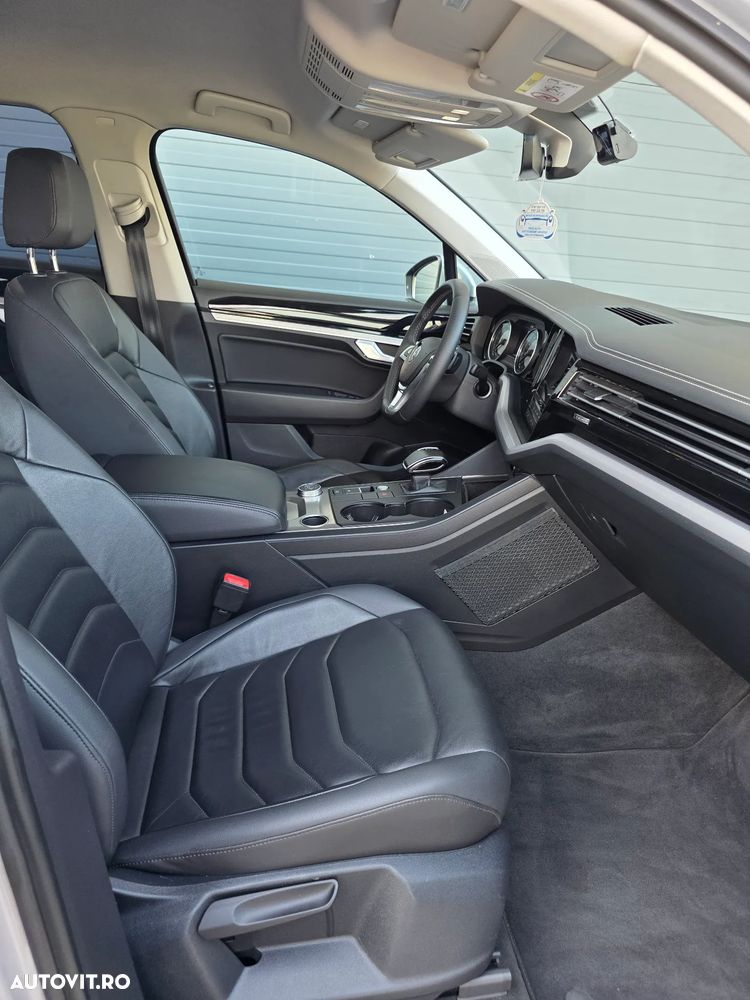 Volkswagen Touareg V6 TDI Elegance - 19