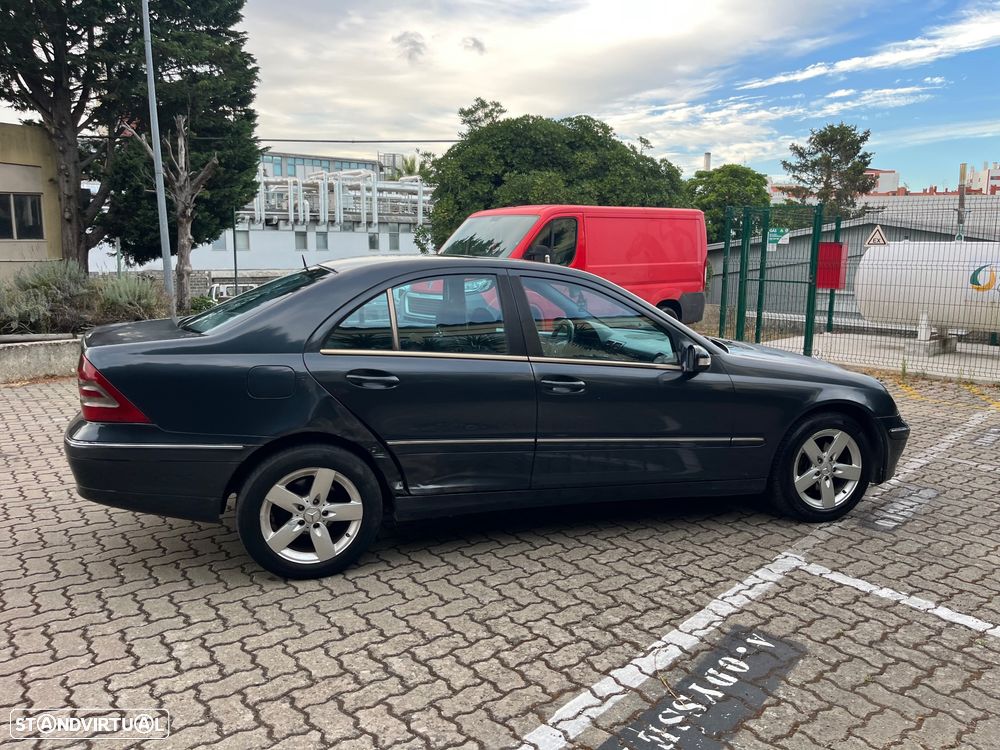 Mercedes-Benz C 220 CDi Avantgarde B340 - 10