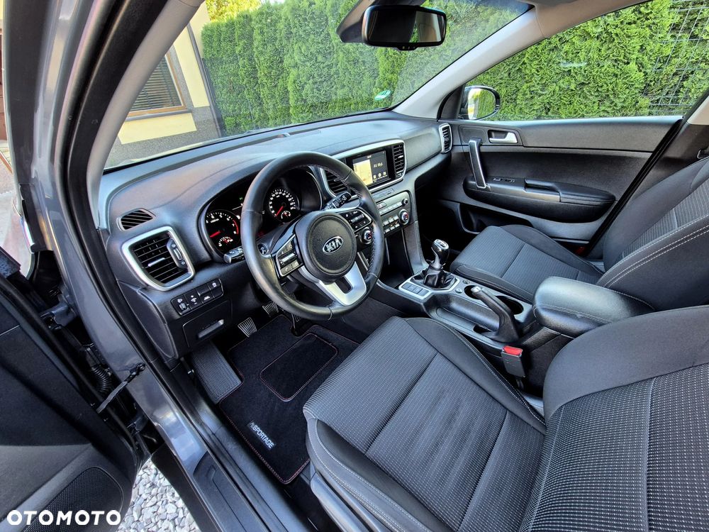Kia Sportage 1.6 GDI 2WD Black Edition - 27